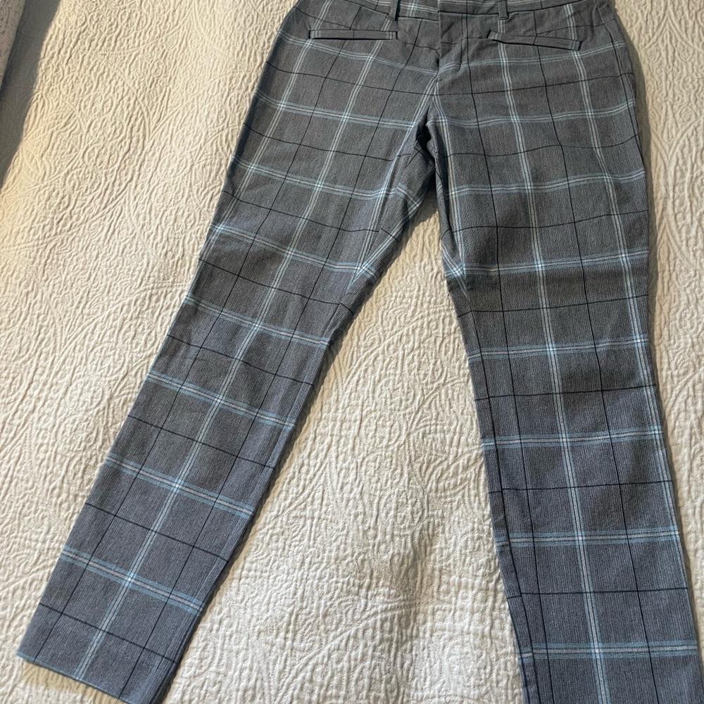 Gap Slacks perfect for work